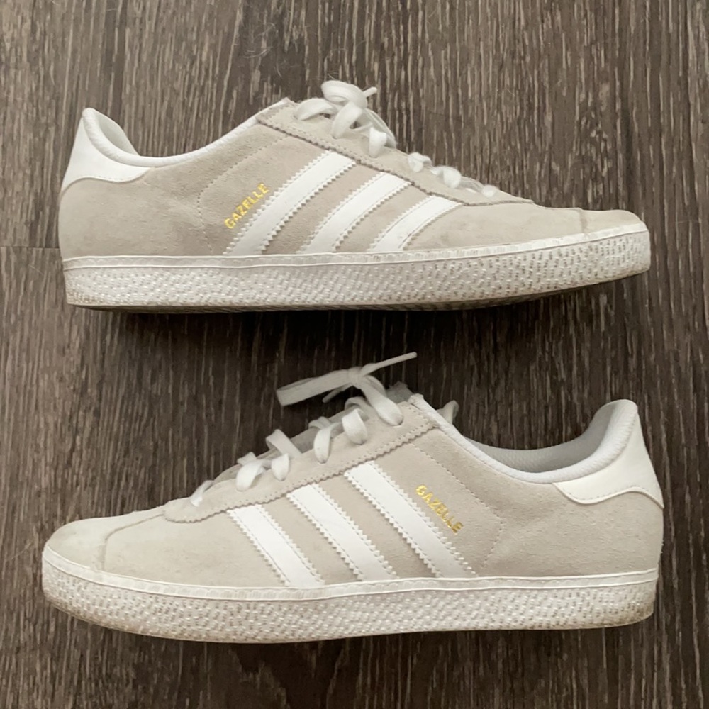 🚨SALE // GUC Adidas Gazelle